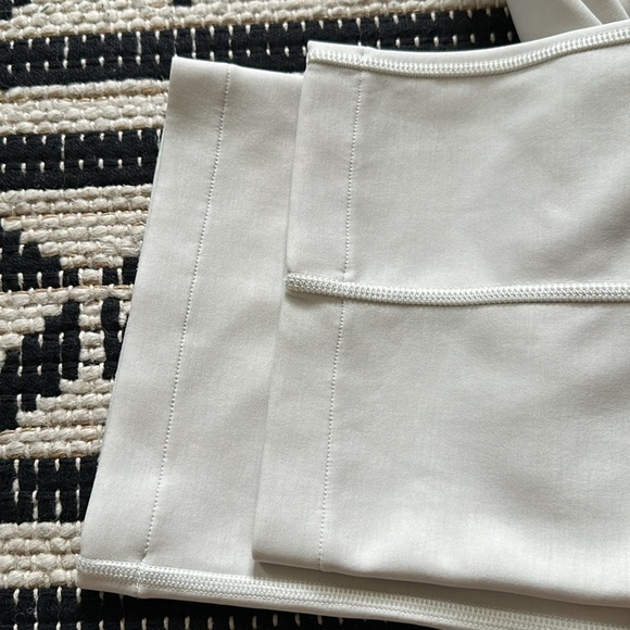 Nwot LULULEMON Softstreme High-Rise Pant Regular - Picture 7 of 8